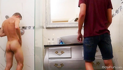 Danny Bianchi and Ollie Barn Pound Each Other Hard at Work - Boyfun