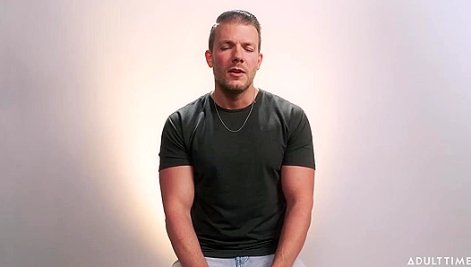 Codey Steele Shows Off ~ Hot Mainstream Hottie Jerks to Climax