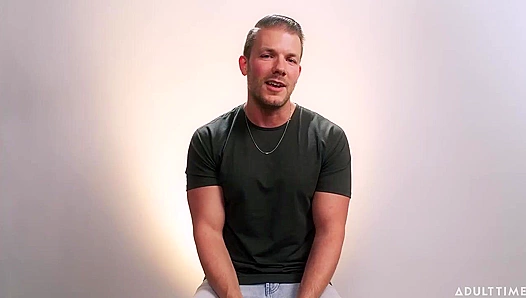 Codey Steele Shows Off ~ Hot Mainstream Hottie Jerks to Climax