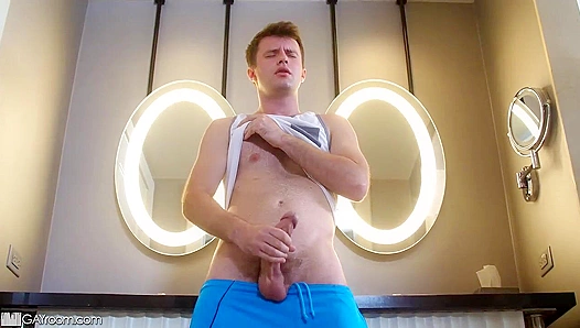 Maxx Monroe Gets Pounded by Dillon Diaz's Massive Cock - Man Royale