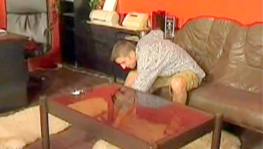 Dinar Right & Steve Mitchell Share a Hot Facial atBoyz Party