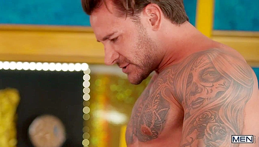 Papi Kocic Slickly Fucks Cole Super-Hard