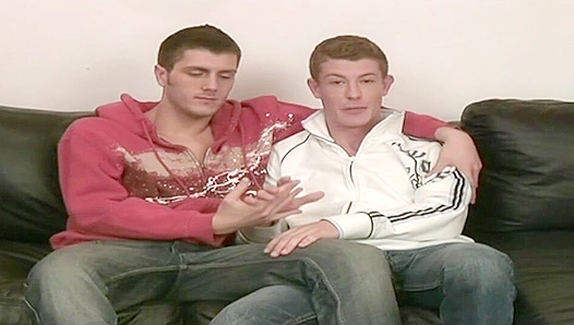 Hard-core Bang with Lucas Marshall & Aiden Bonini - Gay XXX