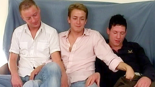 Will Forbes Heats Up in a Steamy Threesome - Gay XXX