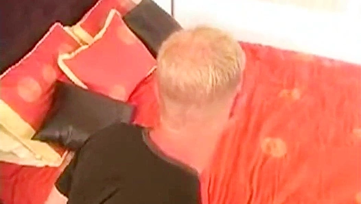 Suave Slater Reed Fucks Himself Senseless - Hot Dudes Over 30