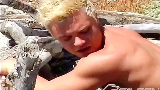 Big Cock Bliss with Danny Taggart & Guy Parker - Falcon Studios