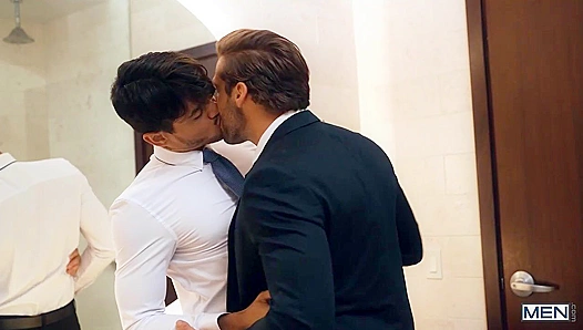 Ashton Summers & Dom King ~ Masters of Mutual Pleasure