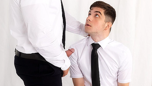 Muscled Madison & Harrison Todd ~ Divine Anal Connection in Missionary Style