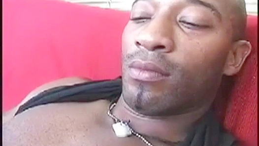 Beefcake Kamrun Flexes His Hard Body & Cums Intense - Hot Dudes Over 30