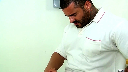 Kirk Cummings and Alexsander Freitas ~ Tempting That Round Booty