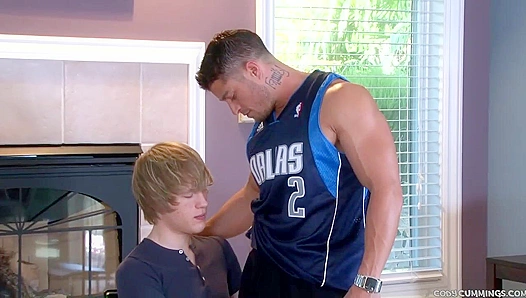 Cody Cummings Demands Worship from Horny Hottie Corey Jakobs
