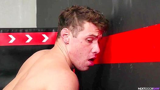 Horny Cowreverse with Ashton Silvers &Kyle Fletcher - Nextdoor Raw