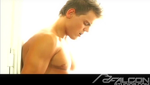 Exposed Passions ~ Dario Dolce & Kurt Diesel Heat Up Falcon Studios