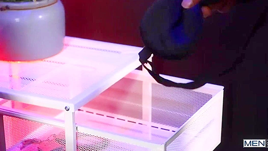 Braxton Cruz Gets Wild with Enzo's Perfect Black Dick