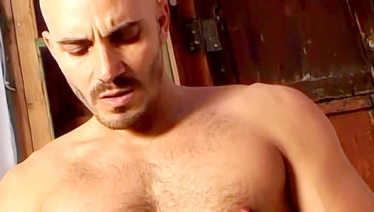 Yenier Fucks His Ruined Asshole While Jerking Off – Bonus Fetish