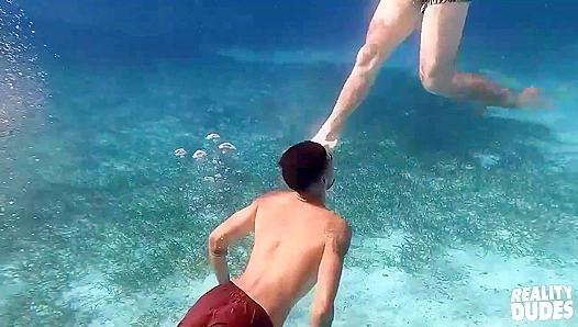 Benjamin & Adrián Andrés ~ Hot Anal Action - Reality Dudes