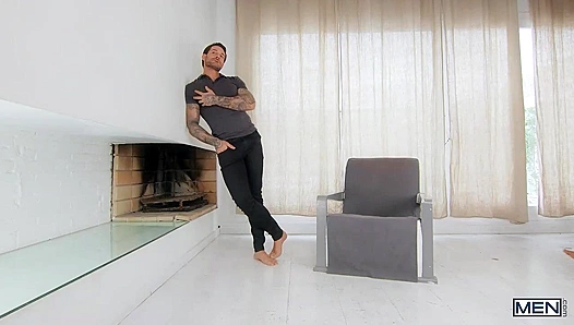 Papi Kocic Drills Babylon Prince's Tight Ass