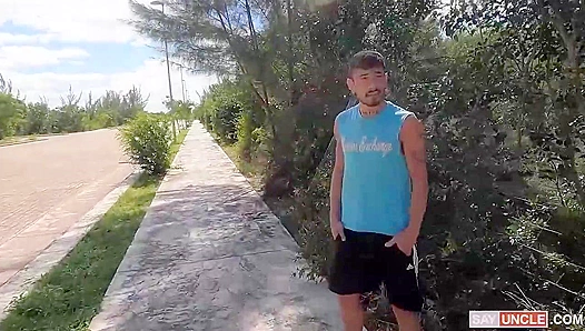 Latin Heat ~ Alberto Chimal Fucks His New Slut Vinni Star