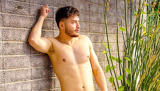 Pretty Boy Theo Strokes His Massive Cock Solo - GAY XxX