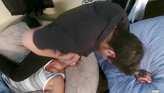 Drill My Hole ~ Roommate Mating with Bobby Clark & Parker London