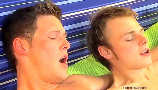 Sweaty Lovemaking ~ Skylar Prince & Cameron Greenway Heat Up Lollipop Twinks