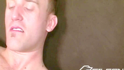 Heath Anthony Shakes with Pleasure ~ Intense Masturbation Scene