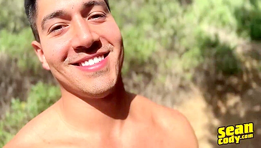 Latin Sensation Paco Colombiano Masturbates to Ecstasy