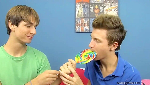 Nathan Stratus & Chad Hollywood Suck & Fuck in Twink Paradise