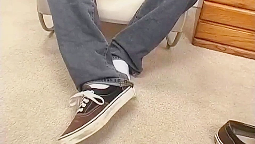 Maine Rodgers' Thick Dick Gets Handled by Circle Jerk Boys