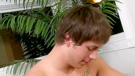 Big Dicks at School ~ Naked Tories and Juliens Strip Down for Hot Sex