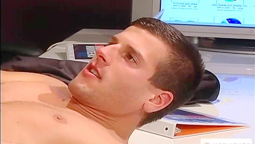 Derrek Diamond & Ross Hurston ~ Steamy Office Seduction