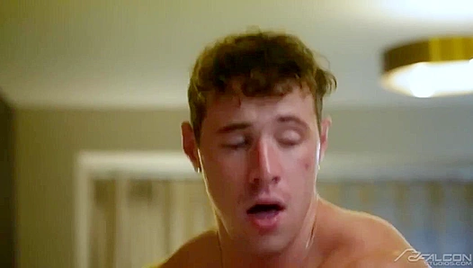 Cade Maddox Craves Kyle Fletcher's Massive Cock