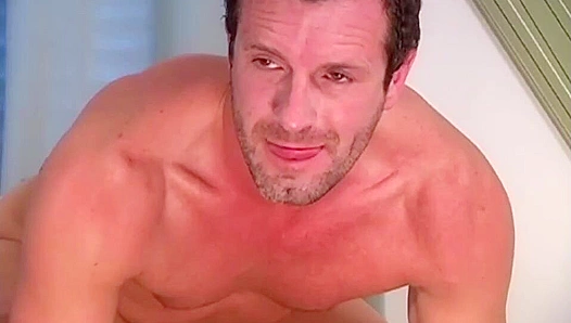 Lee Covington and Chad Feast Greedily - Hot Guys Over 30