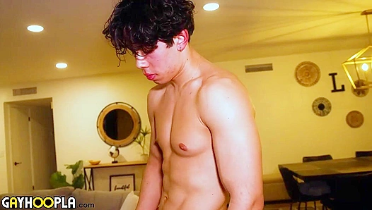 Ripped Kody Lux Strokes Hard for Your Pleasure