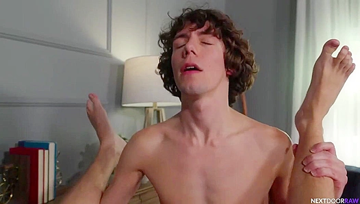 Kinky Cristiano Pounds Trevor Harris Wide Open - Nextdoor Raw