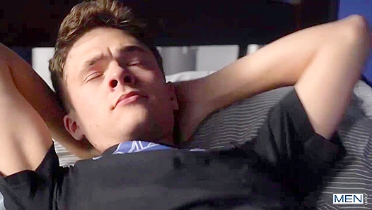 Str8 to Gay ~ Playful Finn Harding & Troye Dean's Steamy Transformation