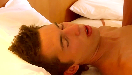 Nicolas Cruz Pounds That Tight Ass with His Massive Cock - Gay XXX