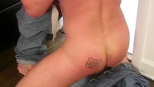 ParkerWilliams &MatthewFord ~ Fingering, Deepthroating Passion - Hot Dudes Over 30