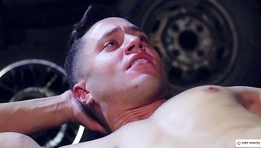 Horny Hookup ~ Cade Maddox & Jackson Bell Heat Up the Dark House