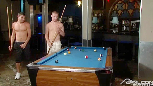 Stefano Ricci & Jake Lyons ~ Hot Gay Action in Sunny San Diego - Falcon Studios