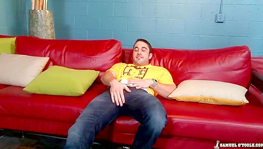 Ripped Samuel O'Toole Pumps His Meaty Cock