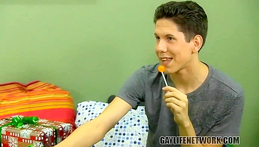 Ryan Sharp & Braden Klien Suck & Fuck ~ Lollipop Twinks Showdown