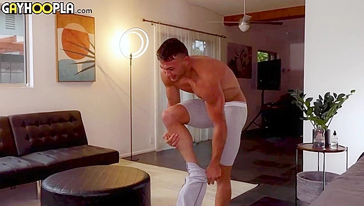 Dallas Blue Strokes His Thick Cock Live on Cam