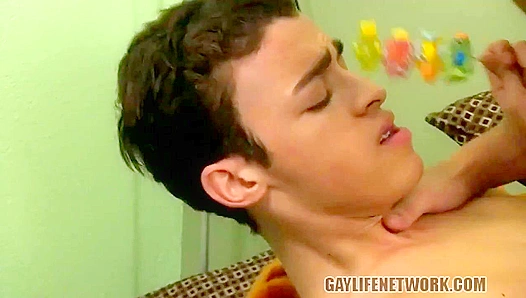 Twinks Dustin & Jordan Burn Hot – Lollipop Twinks' Steamy Workout Session