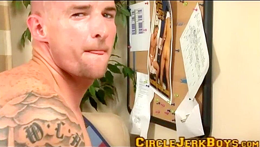 Philip Heritage Gets Horny ~ A Solo Orgasm Session - Circle Jerk Boys