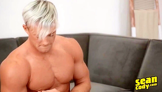Trendy Hunk Brad Fury Fucks Himself Senseless - Sean Cody