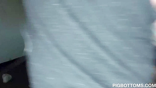 Big Cock Boyz ~ Andrew Powers & Rave Hardick Bareback Orgy - Pig Bottoms