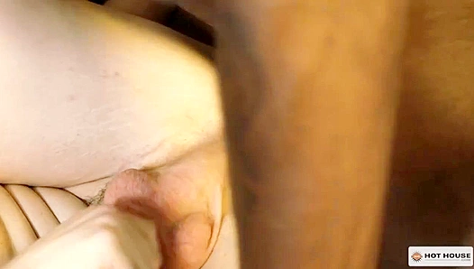 Reign and Trevor Brooks ~ Steamy Palm Springs Cock Ride