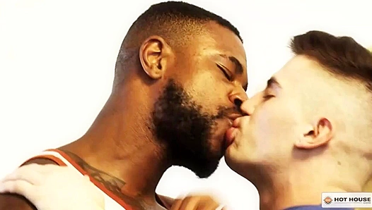 Reign and Trevor Brooks ~ Steamy Palm Springs Cock Ride