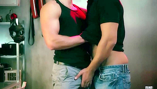 Horny Paddy O'Brian and Dato Foland Bang Hard in Bunker - Drill My Hole